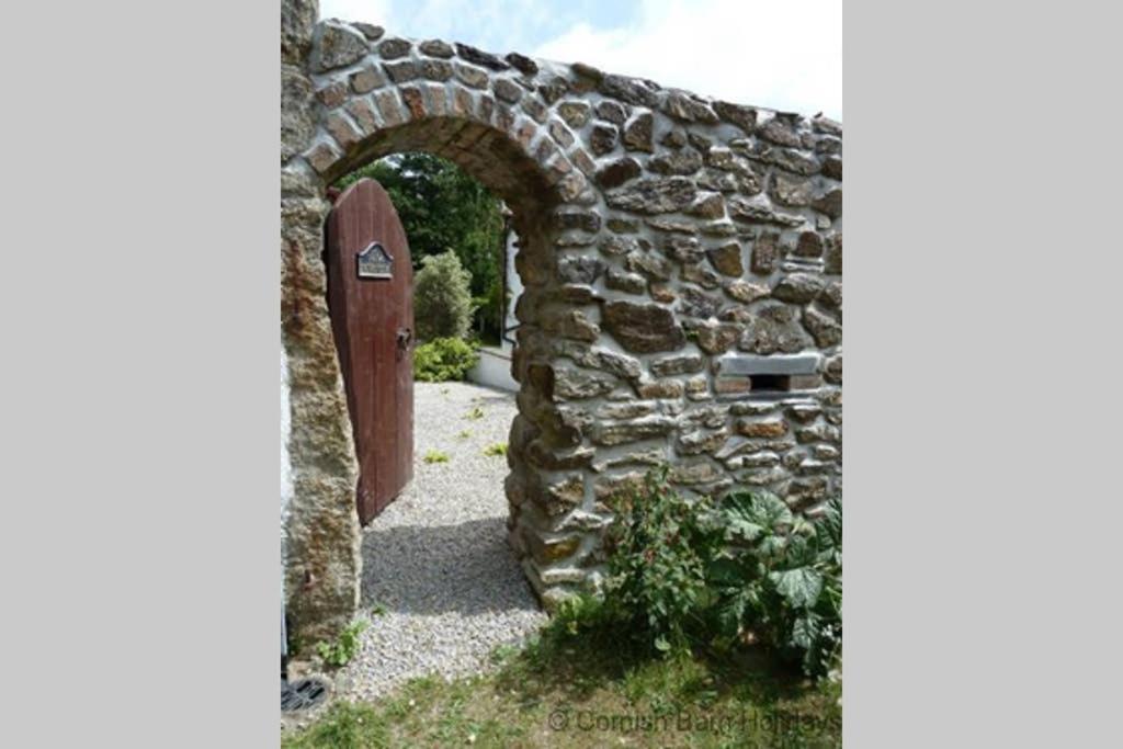 The Snug At Cornish Barn Holidays Truro Zewnętrze zdjęcie
