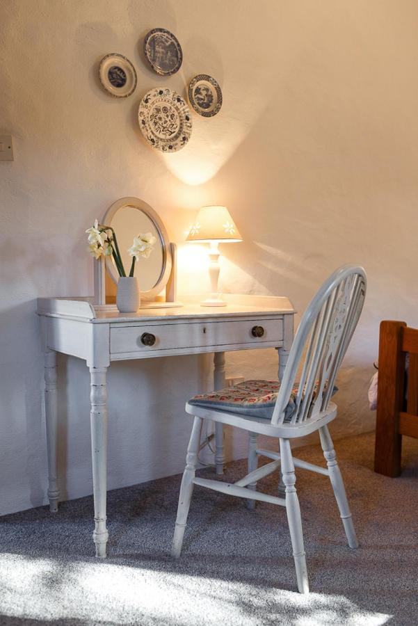 The Snug At Cornish Barn Holidays Truro Zewnętrze zdjęcie