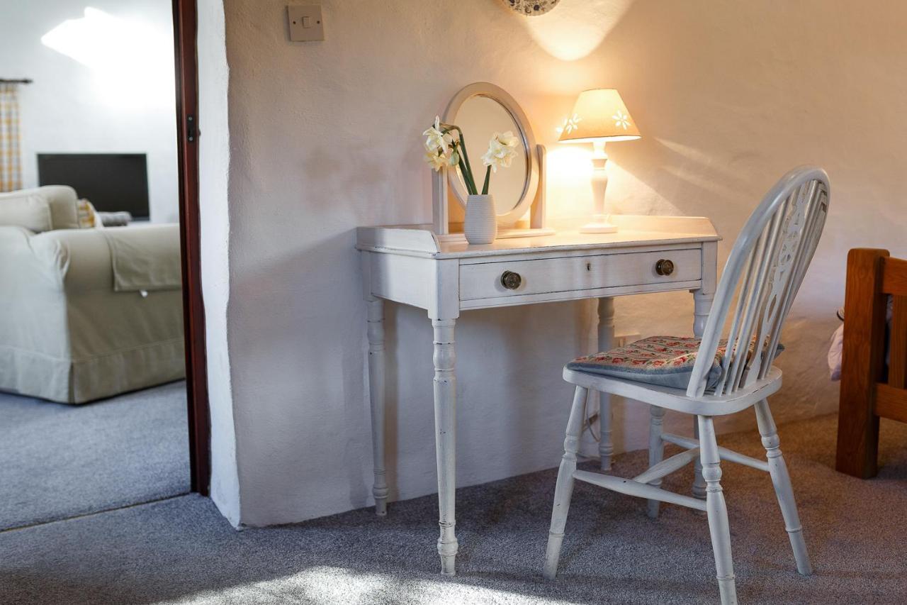 The Snug At Cornish Barn Holidays Truro Zewnętrze zdjęcie