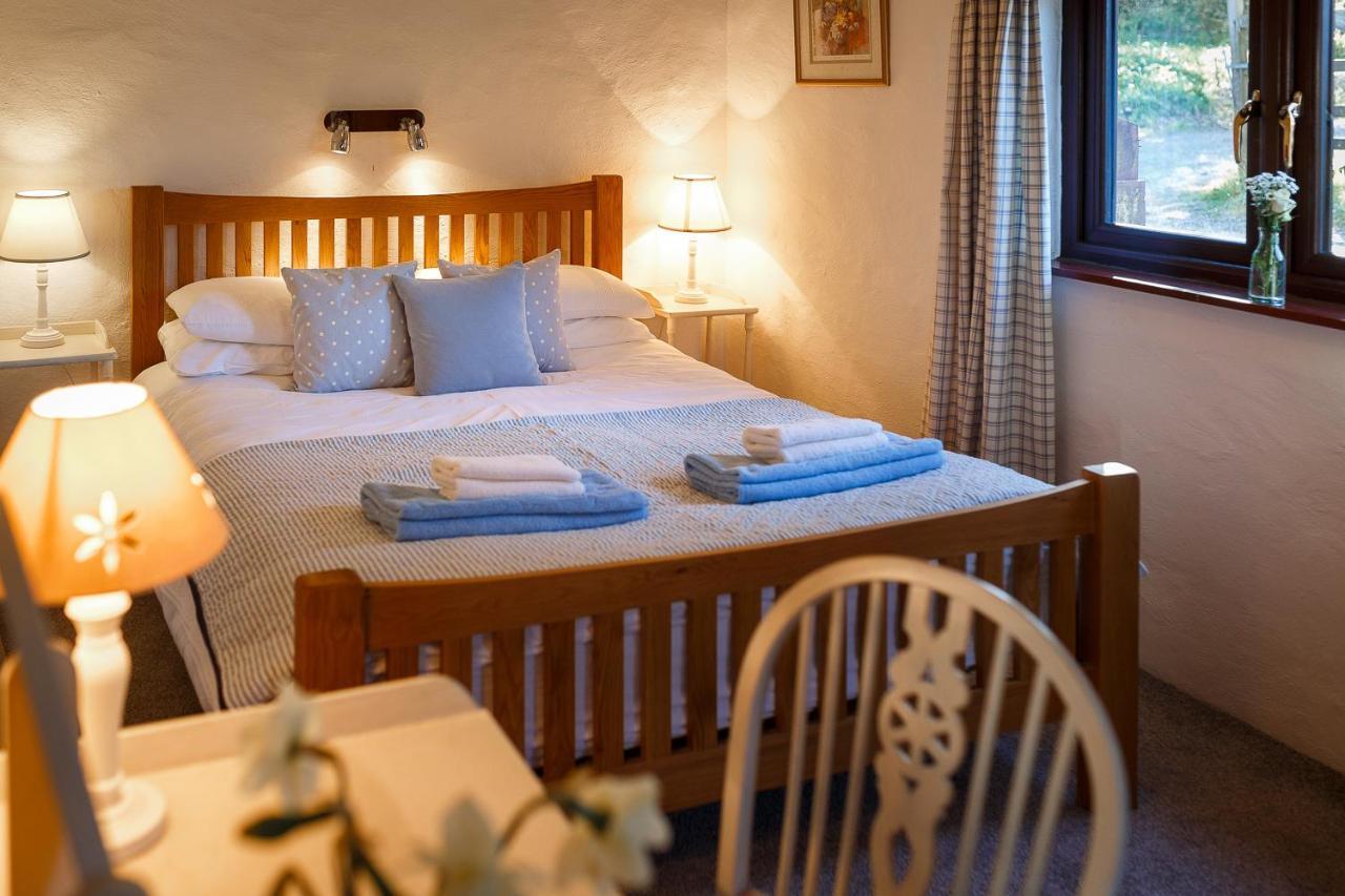 The Snug At Cornish Barn Holidays Truro Zewnętrze zdjęcie